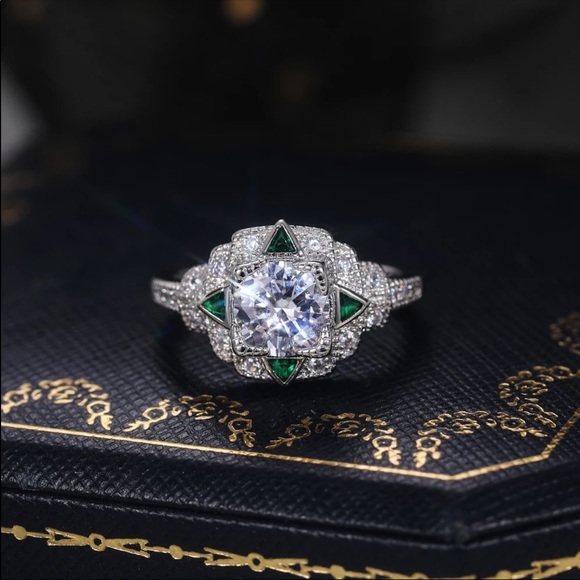 New Vintage Carved 925 Silver Diamond Ring - Picture 6 of 6